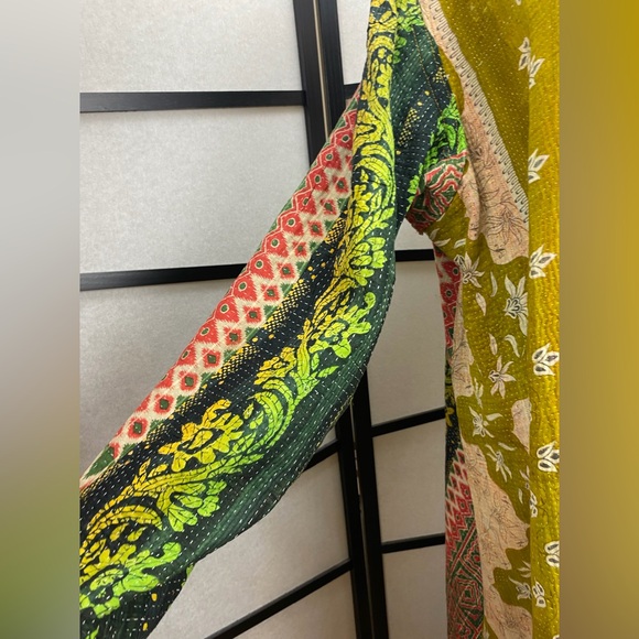 KB Rising Sun Coat - Picture 7 of 9